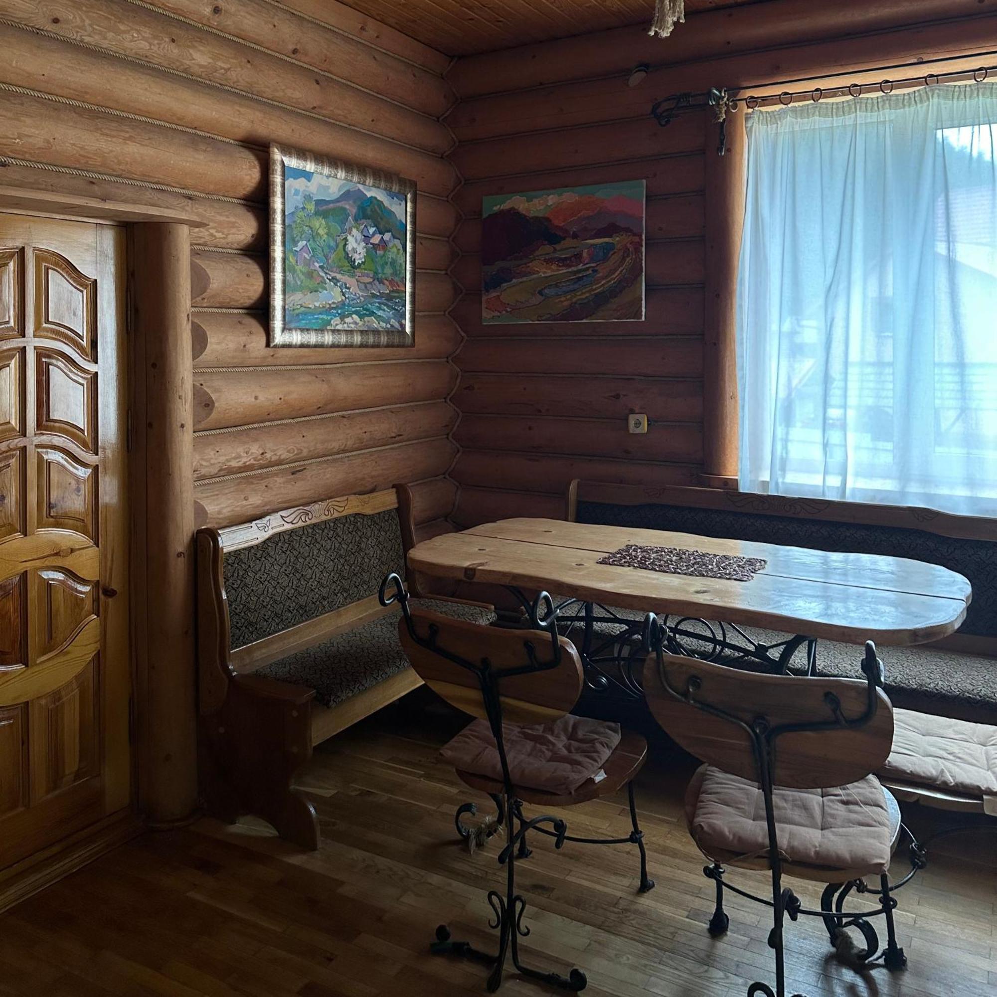Будинок Художника Synevyrs'ka Polyana Room photo