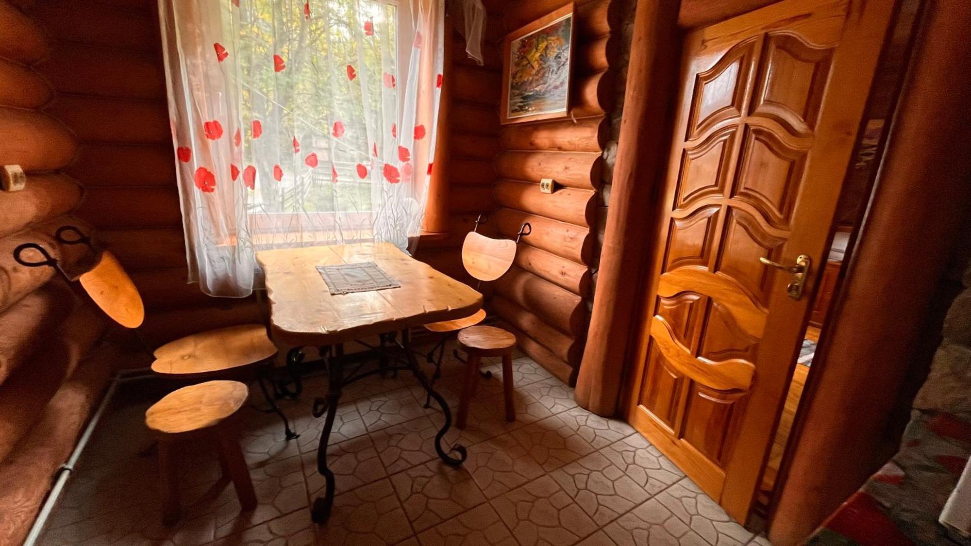 Будинок Художника Synevyrs'ka Polyana Exterior photo